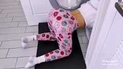 Riproduci Step Mom Pieno di sperma in intenso sesso ruvido Milf