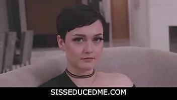 Oynat Sisseducedme - aile sorunlarını çözmenin yeni yöntemi (üvey anne ve üvey anne)