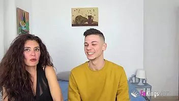 play Zazel teaches a young and nervous guy a lesson on hard sex with a gilf