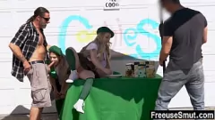 Redare Fiica adolescentă a tatălui vitreg Coco Lovelock în Taboo Hardcore Utilizare gratuită