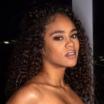 Pornstar Scarlit Scandal