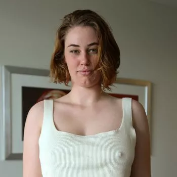 পর্নস্টার Molly Broad