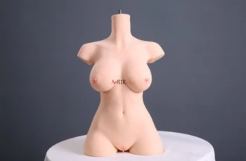 Bintang porno Kairi