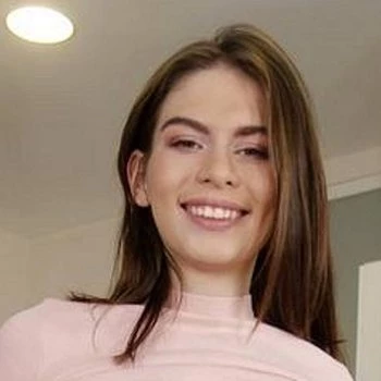 Bintang porno Bella Tornado
