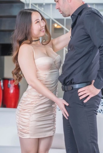 Pornstar Yiming Curiosity